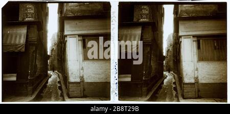 STRASSENUNTERBRECHER LAIB NACH SAINT-MERRI, 4. BEZIRK Rue Brise-Miche vers rue Saint-Merri, 4. Bezirk ème. 1934. Photographie anonyme. Paris, musée Carnavalet. Stockfoto