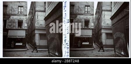 WINKELSCHALTER MICHE STRASSE UND SAINT-MERRI, 4. BEZIRK Angle de la rue Brise-Miche et de la rue Saint-Merri, 4. ème Bezirk. 1929. Photographie anonyme. Paris, musée Carnavalet. Stockfoto