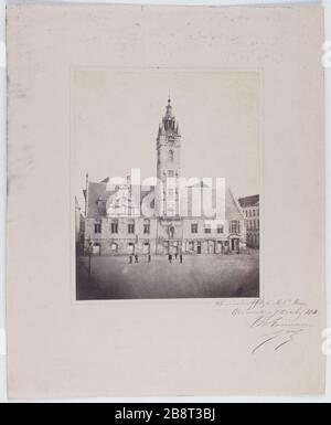 Blick auf das Rathaus von Dendermonde, Flanders byl, P-J. "Vue de l'hôtel de Ville de Termonde, Flandres". Tirage sur Papier Albuminé. 1865-1870. Paris, Maison de Victor Hugo. Stockfoto