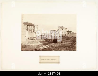 Boulevard Henri IV Blick von der Straße Sully, 4. Bezirk, Paris Boulevard Henri IV, vue pry de la rue de Sully. Paris (Ier arr.), entre 1865 und 1865. Photographie de Charles Marville (13-1879). Paris, musée Carnavalet. Stockfoto