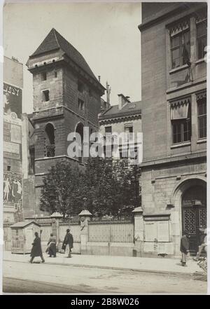 Turm von Johannes dem Fearless. Turm Johannes der Fearless, 2. Bezirk, Paris. La Tour Jean-sans-Peur, Paris (IIème arr.). Photographie anonyme. Paris, musée Carnavalet. Stockfoto