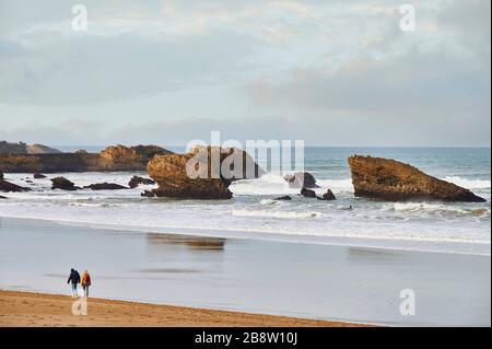 Der Strand Grande Plage von Biarritz, Aquitanien, atlantische pyrenäen, Baskenland, Südfrankreich, Frankreich, Europa Stockfoto