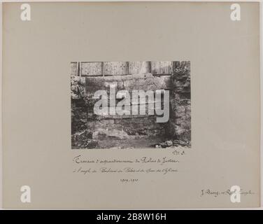 Nr. 3 / Werke Erweiterungen des Justizpalastes / an der Ecke Boulevard du Palais und Quai des Goldsmiths / 1909-1910. Arbeiten zur Erweiterung des Gerichtsgebäudes an der Ecke Boulevard du Palais und Quai des Goldsmiths, 4th District, PA Barry, Jean. Nr. 3 / Travaux des agrandissements du Palais de Justice / à l'Angle des Boulevard du Palais et du quai des Orfèvres / 1909-1910. "Travaux d'agrandissement du palais de Justice à l'Angle du Boulevard du Palais et du quai des Orfèvres, 4ème-Viertel, Paris". Tirage au gélatino-bromure d'argent. Entre Wa. Paris, musée Carnavalet Stockfoto