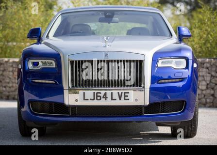 A Rolls Royce Ghost Series 2 aus dem Jahr 2014. Stockfoto