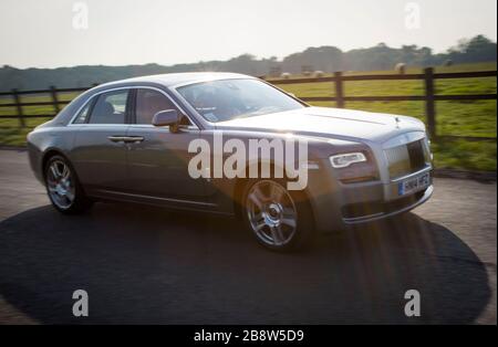 A Rolls Royce Ghost Series 2 aus dem Jahr 2014. Stockfoto