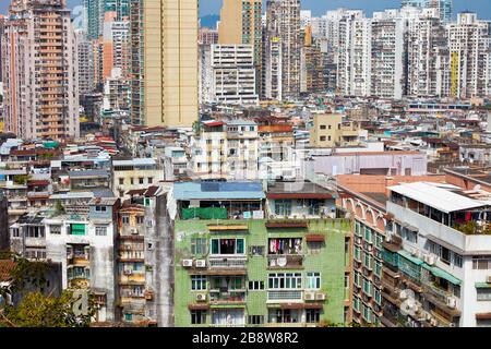 Wohnhäuser in der Nähe der Festung Mount. Macau, China. Stockfoto