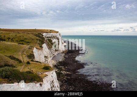 Blick auf die weißen Klippen von Dover in Großbritannien, Großbritannien, Großbritannien Stockfoto