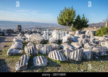 Die Ruinen der antiken Stadt Bergama in der Türkei. Stockfoto