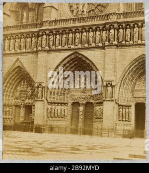 Portale der Notre Dame, 4. Bezirk, Paris Portales de la cathédrale Notre-Dame. Paris (IVème arr.). Photographie anonyme. Tirage sur Papier Albuminé. Paris, musée Carnavalet. Paris, musée Carnavalet. Stockfoto