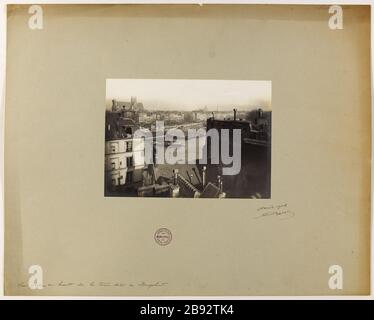 Blick von der Spitze des Turms namens Dagobert. Blick von der Spitze des Turms von Dagobert, 4. Bezirk, Paris Barry, Jean. Vue Pry du Hut de la Tour dite de Dagobert. "Vue Pry du Hut de la Tour de Dagobert, 4ème-Viertel, Paris". En 1908-04-1908-04. Paris, musée Carnavalet. Stockfoto