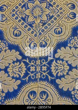 Bettbezug (Jacquard Coverlet), John LaTourette (Amerikaner, 1793-1849), ca. 1840, Baumwolle und Wolle, 84 x 75 Zoll. (Ohne Rand) 86 x 75 Zoll (Mit Rand), Textil und Fashion Arts, von Gibon neu vorgestellt, Design von warmem, fröhlichem Leuchten von Helligkeit und Lichtstrahlen. Klassische Kunst mit moderner Note neu erfunden. Fotografie, inspiriert vom Futurismus, die dynamische Energie moderner Technologie, Bewegung, Geschwindigkeit und Kultur revolutionieren. Stockfoto