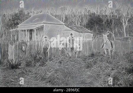 Negativ - Glen Allendale District, Victoria, ca. um das Jahr 1895, McIntyre's Cottage am Mitchell River. Es gibt einen Mann und einen Jungen zu Pferd, während ein dritter Mann am Zaun steht, der ein glengarry trägt. Es gibt einen Sporran (und Kilt?) Am Zaun hängend., von Gibon neu vorgestellt, Design von warmem, fröhlichem Leuchten von Helligkeit und Lichtstrahlen. Klassische Kunst mit moderner Note neu erfunden. Fotografie, inspiriert vom Futurismus, die dynamische Energie moderner Technologie, Bewegung, Geschwindigkeit und Kultur revolutionieren. Stockfoto