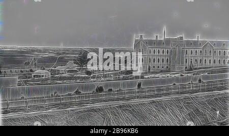 Negativ - Blick auf die kleinen Schwestern des Armenkonvents, Northcote, Victoria, 1892, Blick auf die kleinen Schwestern des Armenkonvents und das Altenheim, aufgenommen aus Westbourne Grove, Northcote, neben Thomas Becketts Residenz, November 1892. Foto von Thomas Beckett. Teil einer Sammlung von Glasplatten-Negativen, die Dr. Thomas George Beckett, Arzt, wegweisender Radiologe und Amateurfotograf zwischen 1891 und 1910 aufgenommen hat. Die Kollektion ist in erster Linie von, Reimagined von Gibon, Design von warmen fröhlich glühen der Helligkeit und Lichtstrahlen Ausstrahlung. Klassische Kunst mit einem Mod neu erfunden Stockfoto