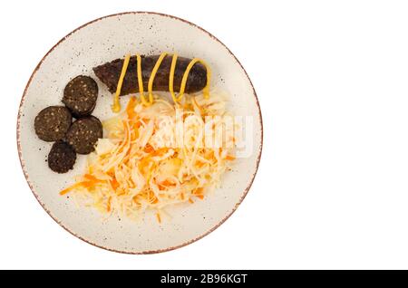 Schwarze Wurst mit Sauerkraut. Studio Foto Stockfoto