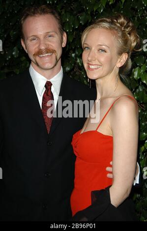 Morgan Spurlock, Alex Jamieson, 2-19-05 die 57. Jährlichen Writers Guild Awards - Ankünfte, Foto von: SBM / PictureLux - Aktenzeichen # 33984-11505SBMPLX Stockfoto