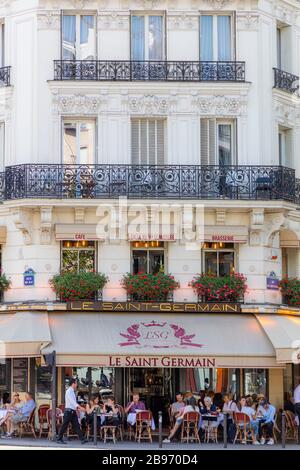 Le Saint Germain Café in St. Germain des Pres, Paris, Frankreich Stockfoto