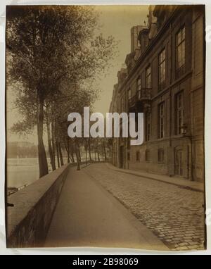 HOTEL LAUZUN, 17 Quai d'Anjou, 4. BEZIRK, PARIS Hôtel Lauzun, 17 quai d'Anjou, Paris (IVème arr.), Mai 1900. Photographie d'Eugène Atget (1857-1927). Paris, musée Carnavalet. Stockfoto