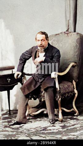 Die französische Regierung von Paris (80-89833) ist der französische Kaiser NAPOLEON III. (* um 150-833, Sohn von Louis BONAPARTE und Ortensia Beauharnais ). Porträt von André-Adolphe-Eugène Disderi (18-1889), Paris, DIGITAL KOLORIERT. - REALI - Königtum - nobili - nobiltà - Napoleone III - imperatore - Baffi - Schnurrbart - Ritratto - Baffi - Schnurrbart - Bart - Barba - RISORGIMENTO -- Archivio GBB Stockfoto