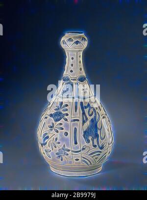 Pear-shaped Flasche Vase mit Pferde- und Blütenpflanzen, Flasche-förmige Porzellan Vase mit einem Birnenförmigen Körper und die kugelförmigen Verdickung unterhalb der Kante der Hals, in unterglasur blau lackiert. Der Bauch ist leicht in breite und schmale Fächer modelliert. In der breite Fächer abwechselnd einem galoppierenden Pferd zwischen Flammen und vor Kurven oder eine blühende Pflanze auf einem Felsen. Die schmalen Boxen mit Streifen und Punkten. Schmalen, rechteckigen Kästchen mit vier Punkten auf dem Hals oder ein Hakenkreuz Muster, in der Mitte durch ein Band mit ruyi Motive getrennt. Die Verdickung im Nacken mit spitzen Blatt m Stockfoto