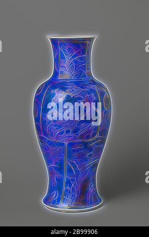 Kunst Elemente Vase mit Pulver blau und blühende Pflanzen und Tiere, die in der Dekoration, Kunst Elemente-förmige Vase mit langen, Verbreitung Hals, in unterglasur blau und gold Glasur gemalt. Die Vase ist bedeckt mit Bleu poudré (Pulver blau) und mit drei Zeilen der Kammern eingerichtet: Die untere Zeile hat eine andere blühende Pflanze oder Baum in jedes Fach neben einem Rock mit Insekten, die zweite Zeile wird auch mit vier verschiedenen Blütenpflanzen (Lotus, Chrysantheme, Prunus, päonie) mit Vögeln und/oder Schmetterlingen. Vier Fächer mit unterschiedlichen Blume Sprays und Schmetterlinge um den Hals, einem Dou Stockfoto