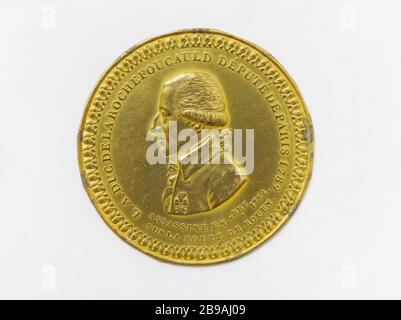 Louis-Alexandre, Duc de La Rochefoucauld d'Anville, Mitglied der verfassunggebenden Versammlung (1789-1791), Vorsitzender des Verwaltungsrates des Pariser Departements (1701-12) P.G Liénard (1849-1900). Louis-Alexandre, duc de La Rochefoucauld d'Anville, député à l'Assemblée constituante (1789-1791), président du directoire du départemental de Paris (1791). Cuivre doré repoussé. Paris, musée Carnavalet. Stockfoto