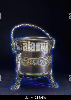 Kochtopf für Adam Splinter und Alyt Louwermans, der zylindrischen Topf kocht, gefertigt in einem Stück mit Hilfe eines sand Form gegossen, wie unten zu sehen ist. Der Topf hat einen profilierten Leicht hervorstehende Rand. Darunter ein Fries eingerahmt von Rippen mit der Inschrift in Adam gotischen minuskels' Splinter alyt louwermans syn Hausfrau anno XVc" mit den folgenden neun verschiedene Löcher: 1 Ein Mann, der Macht eine zeigende Geste mit der linken Hand und die rechte Hand auf einen Dolch (?) mag, 2 ein rundes Medaillon mit einem wilden Mann mit Verein in der Hand und mit einem Wappen auf die zwei gekreuzten Balken Stockfoto