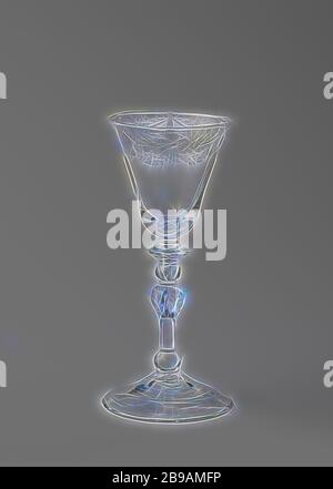 Kelch mit Ornamentgrenze, Kelch mit balusterförmigen Stamm mit Knoten, in denen Luft bläht. Chalicförmiges Glas mit Girlanden, die am oberen Rand graviert sind., anonym, c. 1750 - c. 1775, Glas, Glasbläserei, H 18.6 cm T 8.3 cm T 7.8 cm, neu gestaltet von Gibon, Design von warmen fröhlich glühen von Helligkeit und Lichtstrahlen Ausstrahlung. Klassische Kunst neu erfunden mit einem modernen Twist. Fotografie inspiriert von Futurismus, umarmt dynamische Energie der modernen Technologie, Bewegung, Geschwindigkeit und Kultur revolutionieren. Stockfoto