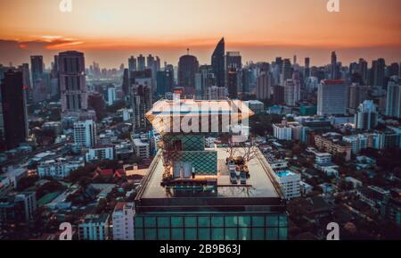 Bangkok Luftbild, über Sukhumvit und Thonglor Bezirk in Thailand Stockfoto