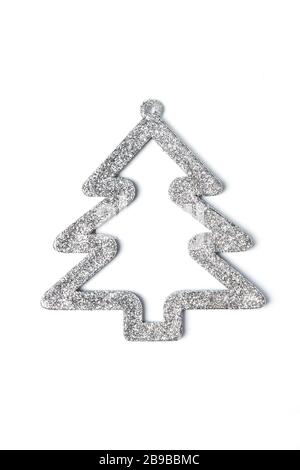 Weihnachtsdekorationen. Glänzender Weihnachtsbaum isoliert auf weißem Grund Stockfoto