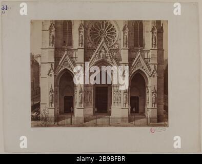 Portal der Kirche Sainte-Clotilde, 12. Bezirk, Paris. Portail de l'église Sainte-Clotilde. Paris (XIIème arr.). Photographie d'Edouard-Denis Baldus (1813-1889). Tirage sur Papier salé. 1854-1858. Paris, musée Carnavalet. Stockfoto