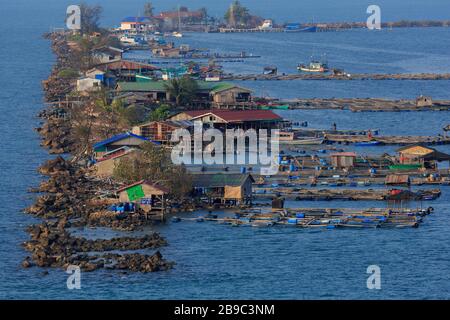 Fischerdorf in Sihanoukville Port, Sihanouk Province, Kambodscha, Asien Stockfoto