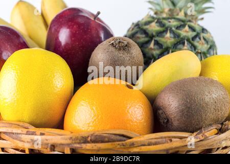 Tropische Obstkorbplatte, Nahaufnahme, Makro Stockfoto