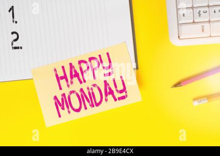 Textschild mit "Happy Monday". Firmenfototext, der den Auftrag vorführt, ihm eine tolle neue Woche leeres orangefarbenes Papier mit Aufdruck zu wünschen Stockfoto