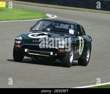 Matt Neal, Chris Beighton, Sunbeam Lister Tiger, RAC TT Celebration, Closed Cockpit GT Cars, Goodwood Revival 2017, September 2017, Automobiles, Auto Stockfoto