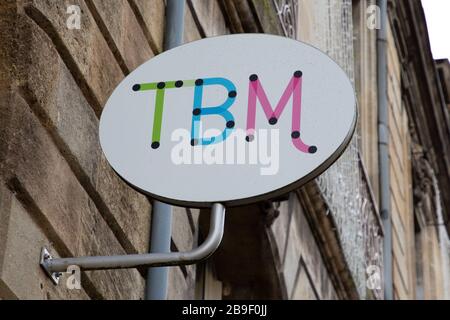 Bordeaux, Aquitanien/Frankreich - 03 07 2020: TBM-Logo-Shop-Netzwerk Großraum öffentliche Verkehrsmittel Bordeaux Metropole Store Stockfoto