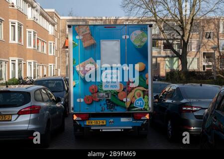 AH liefert LKW in Amsterdam, Niederlande 2020 Stockfoto