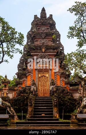 Pura Taman Saraswati Tempel, Ubud, Bali, Indonesien. Stockfoto