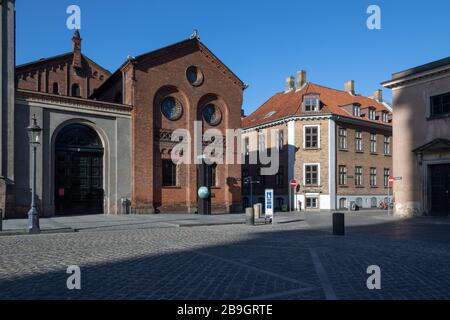 Leere Straßen im Zentrum Kopenhagens während der Coronakrise. Stockfoto