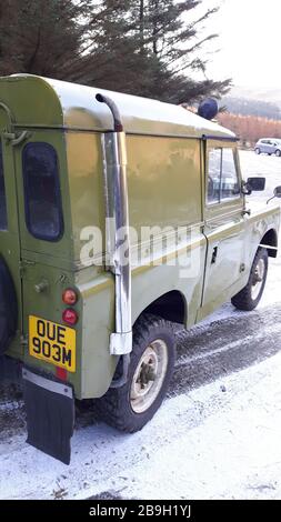 Land Rover Serie 2 im Lake District Stockfoto