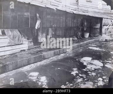 BOULEVARD ARAGO - RUE Cordelières Bief des Cordelières. 25-27, Boulevard Arago et 3-5, rue des Cordelières (numéro 11 du Plan parcellaire), Messieurs Lepelley frères propriétaires Insassen. Paris (XIIIème arr.). Union Photographique Française, décembre 1910. Paris, musée Carnavalet. Stockfoto