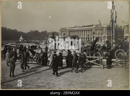 Tag Der Befreiung, 20. Oktober 1918. Befreiungstag, Place de la Concorde, 8. Oktober 1918 Guerre 1914-1918. Fête de la Libération, Place de la Concorde. Paris (VIIIème arr.), le 20 octobre 1918. Photographie de Godefroy Ménanteau. Paris, musée Carnavalet. Stockfoto