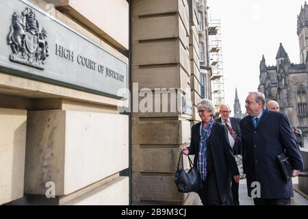 Edinburgh, Großbritannien. März 2020. Bild: Alex Salmond - ehemaliger erster Minister Schottlands und ehemaliger Führer der Scottish National Party (SNP). Alex Salmond wird am 11. Tag seines Prozesses vor dem hohen Gericht antreffen, wo die Jury voraussichtlich heute ein Urteil zurückbringen wird. Stockfoto