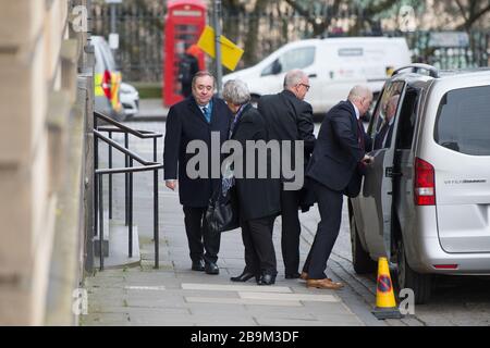 Edinburgh, Großbritannien. März 2020. Bild: Alex Salmond - ehemaliger erster Minister Schottlands und ehemaliger Führer der Scottish National Party (SNP). Alex Salmond wird am 11. Tag seines Prozesses vor dem hohen Gericht antreffen, wo die Jury voraussichtlich heute ein Urteil zurückbringen wird. Stockfoto