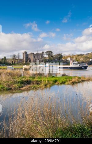 Laugharne Schloss Laugharne Carmarthenshire Wales Stockfoto