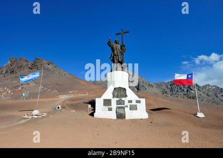 Statue von Cristo Redentor de los Andes, Christus Erlöser der Anden, Paso de la Cumbre, in der Nähe von Uspallata, Provinz Mendoza, Argentinien Stockfoto