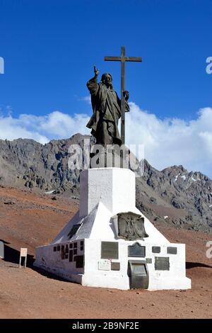 Statue von Cristo Redentor de los Andes, Christus Erlöser der Anden, Paso de la Cumbre, in der Nähe von Uspallata, Provinz Mendoza, Argentinien Stockfoto