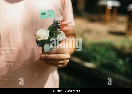 Kleine Blumenarrangements für einen besonderen Event Stockfoto