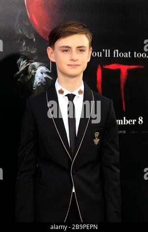 September 2017, Los Angeles, CA, USA: LOS ANGELES - SEP 5: Jaeden Lieberher bei der "IT"-Premiere im TCL Chinese Theatre IMAX am 5. September 2017 in Los Angeles, CA (Credit Image: © Kay Blake/ZUMA Wire) Stockfoto