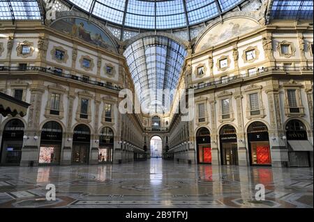 Die Stadt Mailand (Italien) nach dem ersten Monat der totalen Blockade und Quarantäne aufgrund der Coronavirus Epidemie. Stockfoto