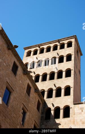 Gebäude im Gotischen Viertel in Barcelona, Spanien Stockfoto